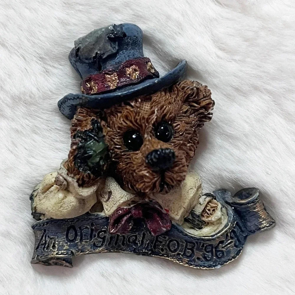 🔮 5/$25 Vintage Boyd's‎ Bears Original FOB Friend Of Bears 1996-97 Pin